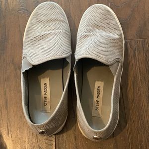 Steve Madden Slides Size 10